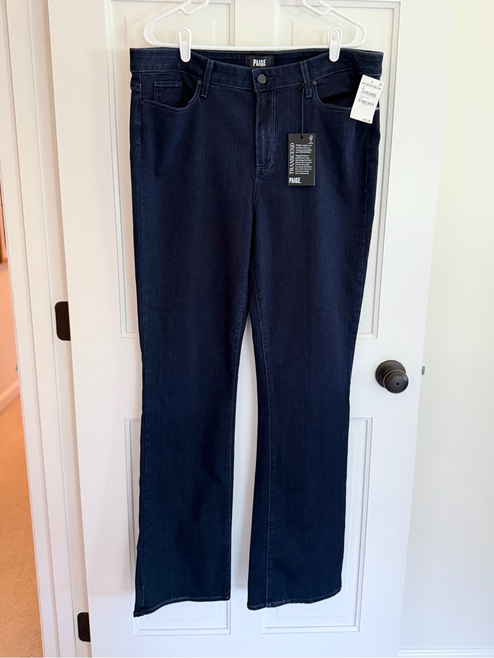 NWT PAIGE High Rise Manhattanโ Slim Boot Jeans Eve Dark Wash Size 34
